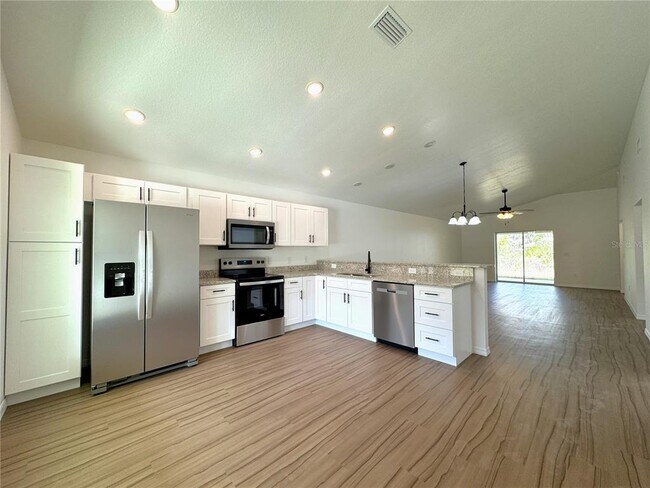 Foto del edificio - 8789 E Albertson Ct