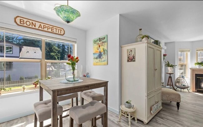 Building Photo - 20800 72nd Ave W