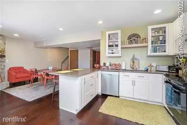 Building Photo - 3 br, 3 bath Condo - 2521 W 24th Ter Gorge...
