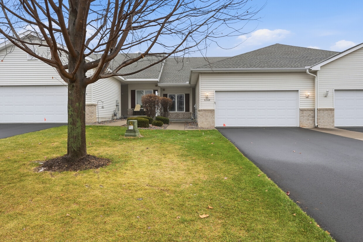 Foto principal - 6368 Manchester Ave NE