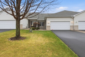 Building Photo - 6368 Manchester Ave NE