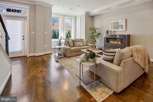 Foto del edificio - 302 M St NW