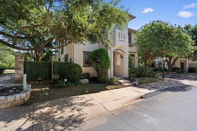Building Photo - 3906 Gaines Ct