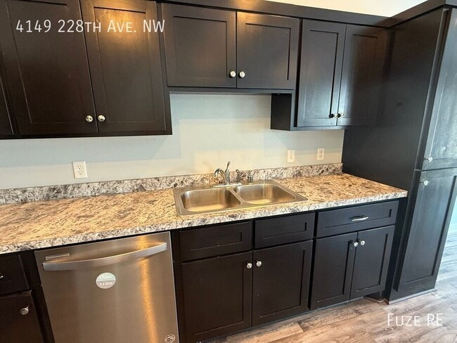 Foto del edificio - 4149 228th Ave NW