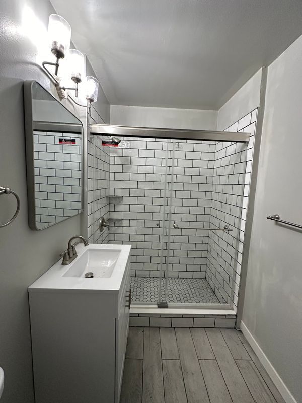 Foto del edificio - 449 Redondo Ave