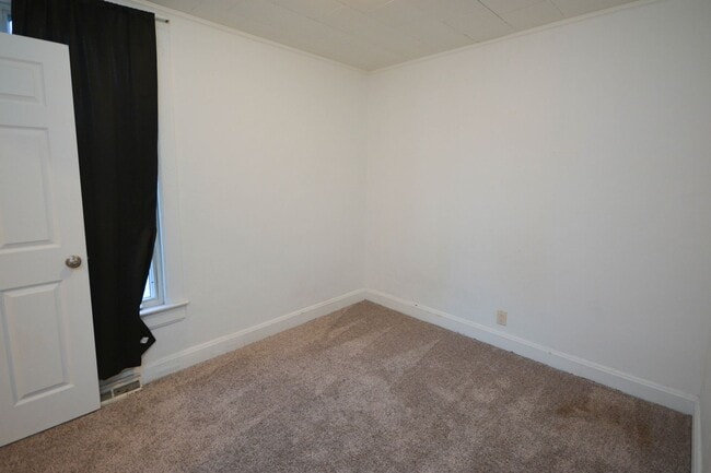 Foto del edificio - 428 9th Ave SE