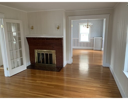 Primary Photo - 445 Beale St