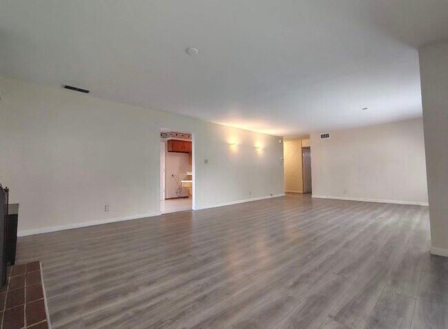 Foto del edificio - 4417 A Pkwy