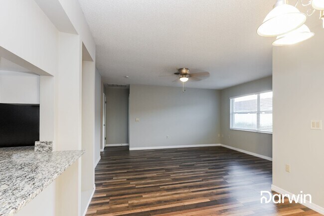 Building Photo - 4307 Woodtrail Blvd