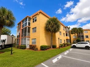 Building Photo - 4314 NW 9th Ave