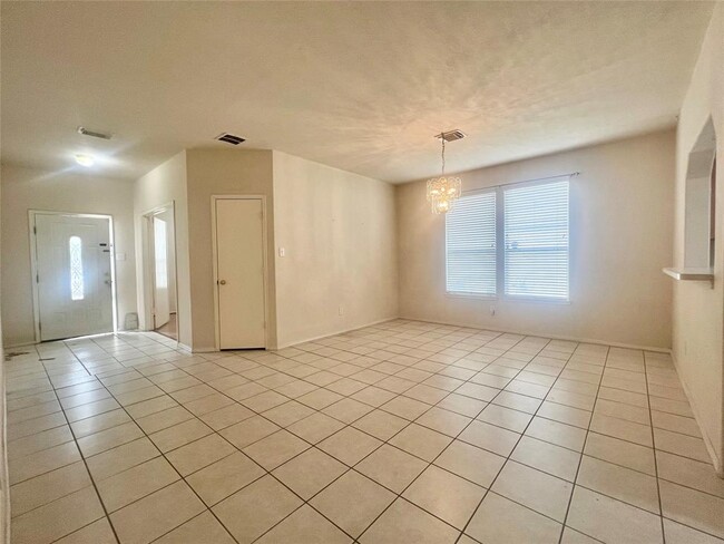 Building Photo - 3614 Siebinthaler Ln