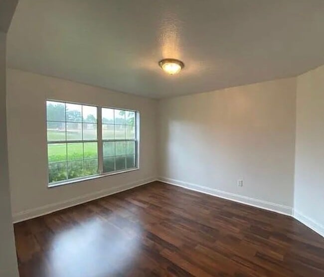 Building Photo - 11484 SW 51st Cir