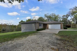 Building Photo - 1791 Fruit Farm Rd