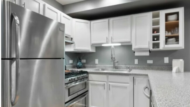 Foto del edificio - 2321 W Harrison St