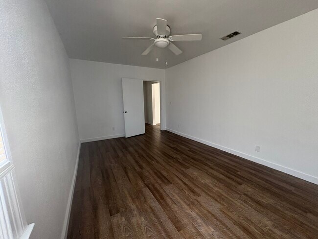 Foto del edificio - Maple St. Apartments