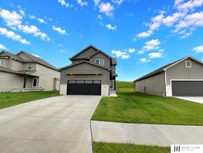 Building Photo - 15975 Kempten Crk Dr