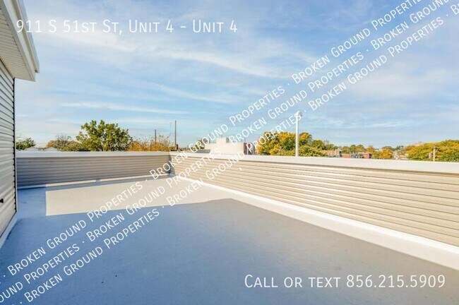 Foto del edificio - 911 S 51st St