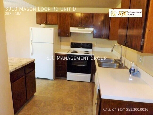 Foto del edificio - 2 bedroom 1 bath second floor apartment fo...