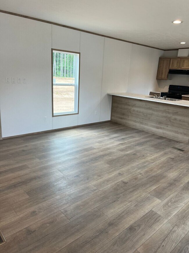 Foto del edificio - New! Move In Ready & Close to Downtown Aynor!