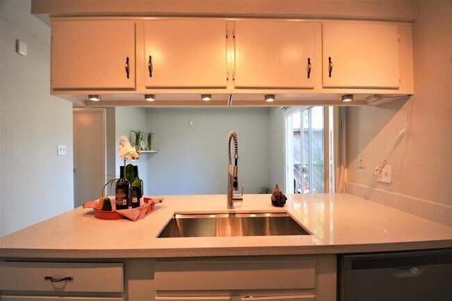 Foto del edificio - 8801 Hammerly Blvd