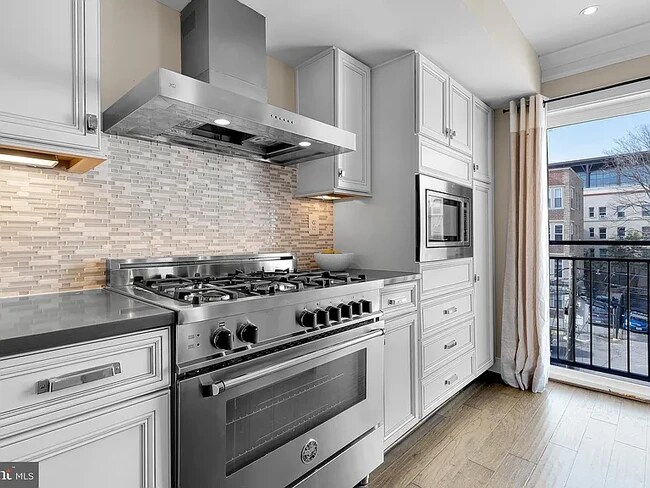 Foto del edificio - 1816 19th St NW