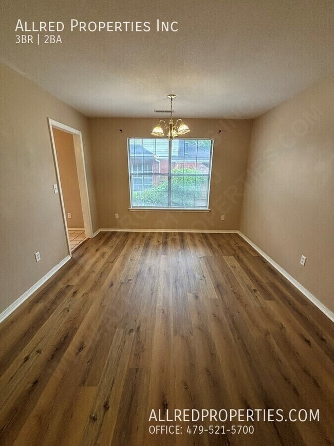 Foto del edificio - 2538 W Houston St