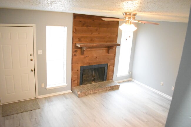 Foto del edificio - 3230 Pearl St