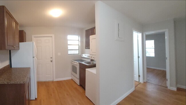 Foto del edificio - 346 NW 5th Avenue 1 Delray Beach Fl 33444