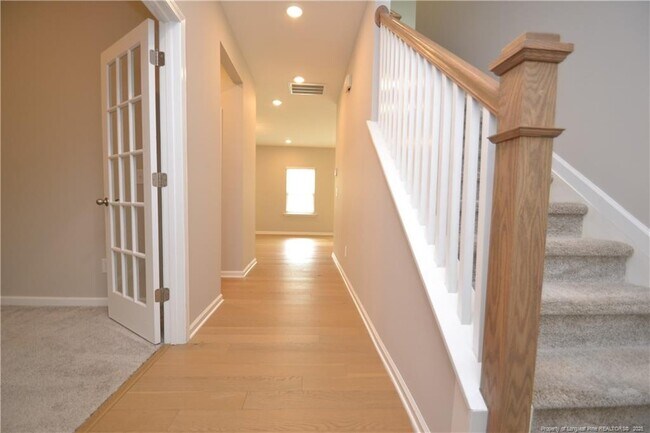 Foto del edificio - 2520 Finkle Grant Dr