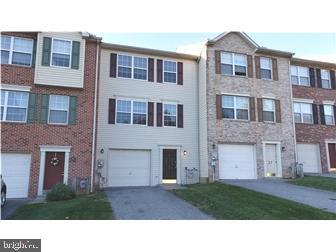 Primary Photo - 29 Saddle Ridge Ct