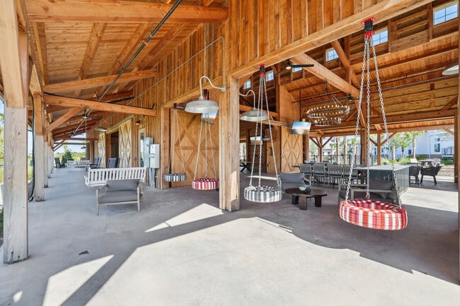 Building Photo - Homestead at Hamlin