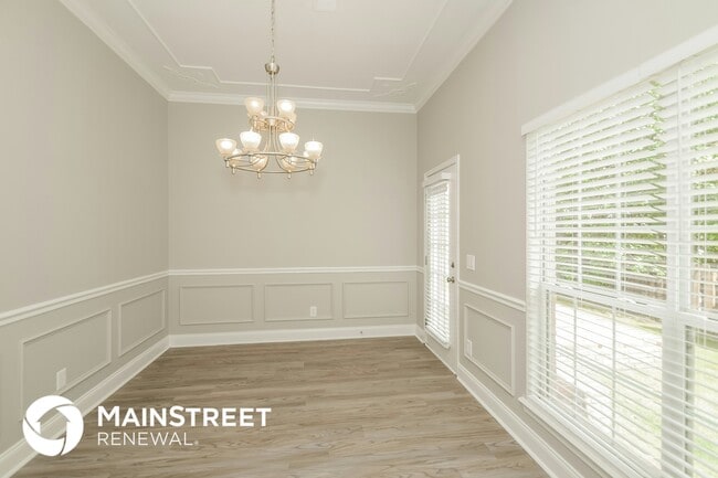 Building Photo - 1200 Riverford Dr