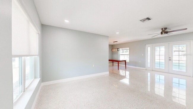 Photo - 10133 4th St E House