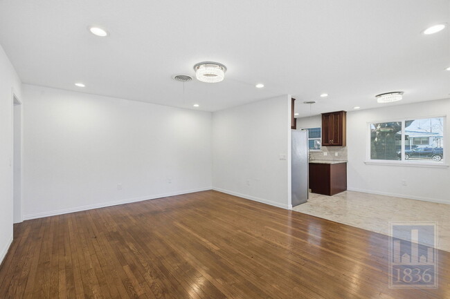 Foto del edificio - 4405 Terrilance Dr