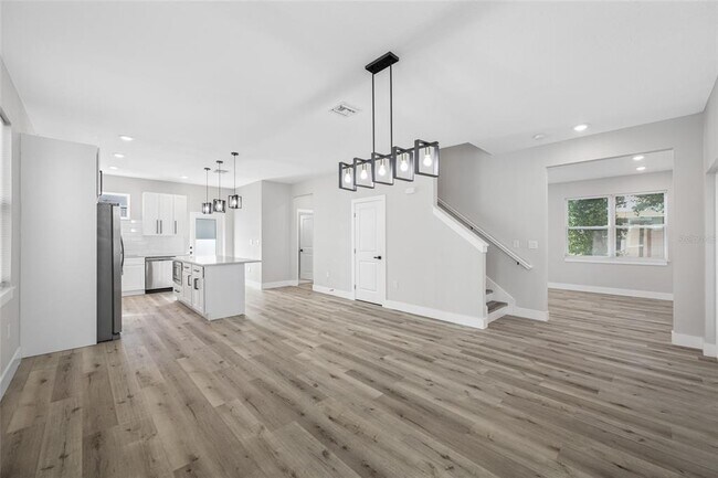 Foto del edificio - 6910 Dartmouth Ave N