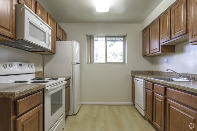 Somerset At Towson - 2 BR, 1 BA - Somerset at Towson