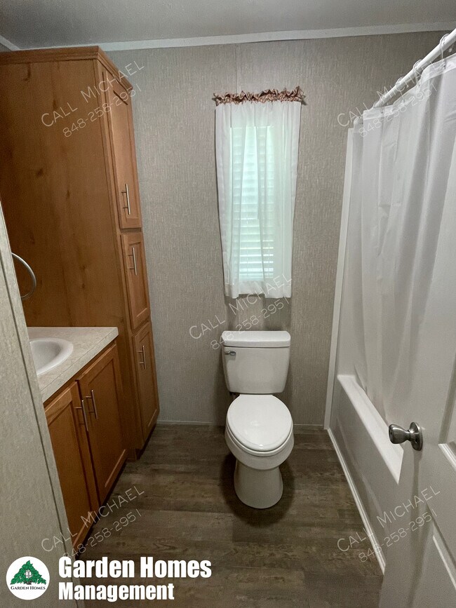 Foto del edificio - 25 Circle Dr