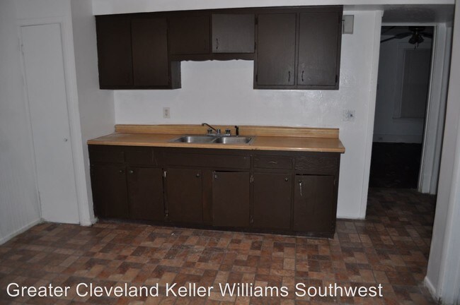 Foto del edificio - 8700 Willard Ave