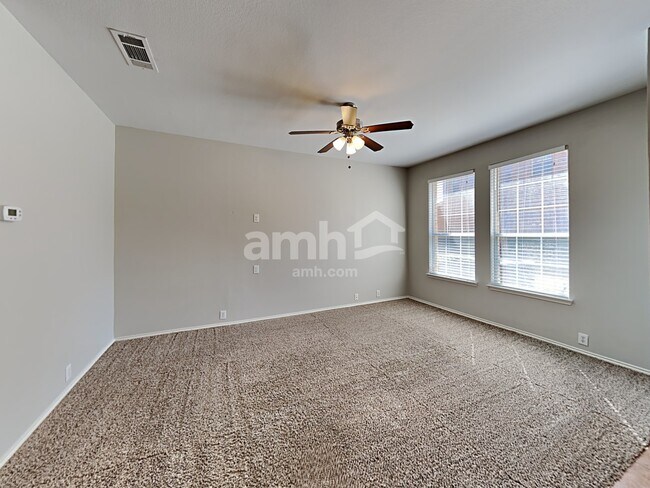 Building Photo - 2212 Glacier Park Ln