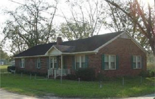 Foto principal - 67 Mendes Plum Rd