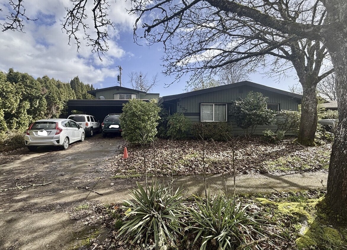 Foto principal - 1137 NW Dixon St