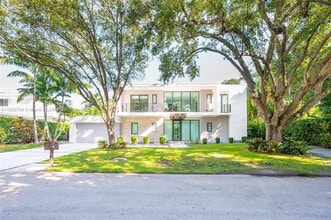 Building Photo - 5921 SW 87th St