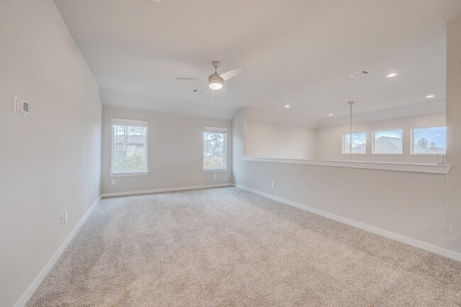 Foto del edificio - 14257 Lake Lodge Dr