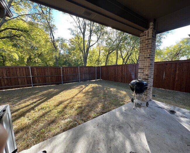 Backyard - 4504 Refugio Dr