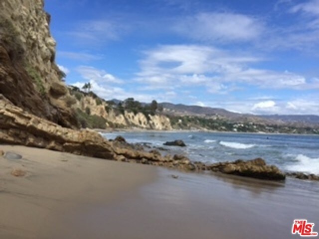 Foto del edificio - 6820 Wildlife Rd