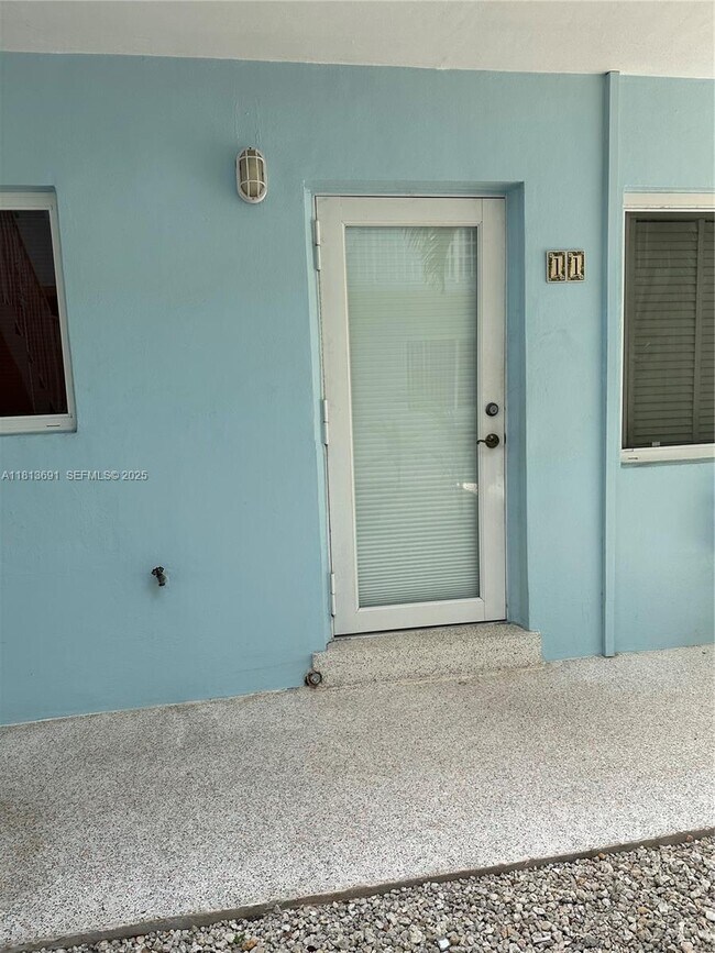 Foto del edificio - 401 Collins Ave