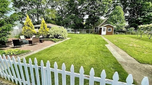 Building Photo - 30 White St