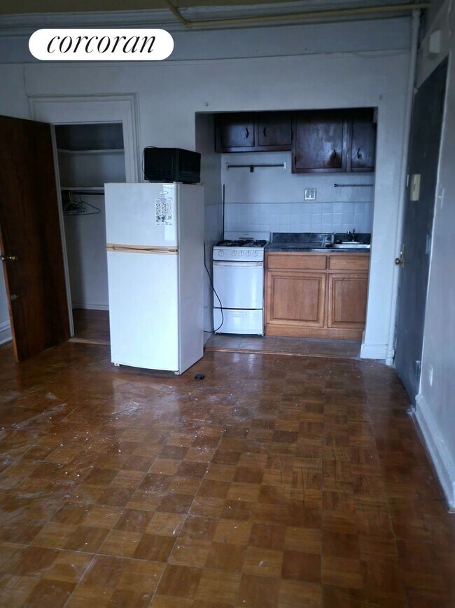 Building Photo - 448 Classon Ave