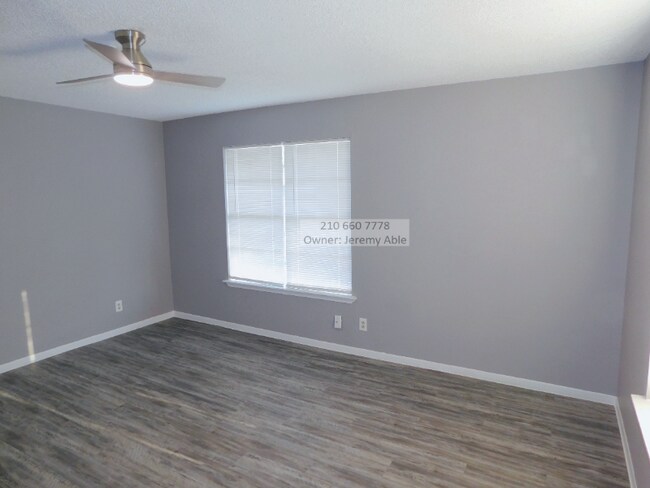 Building Photo - 1105 Clower