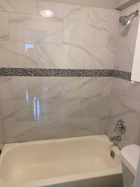 Foto del edificio - 5625 Antoine Dr